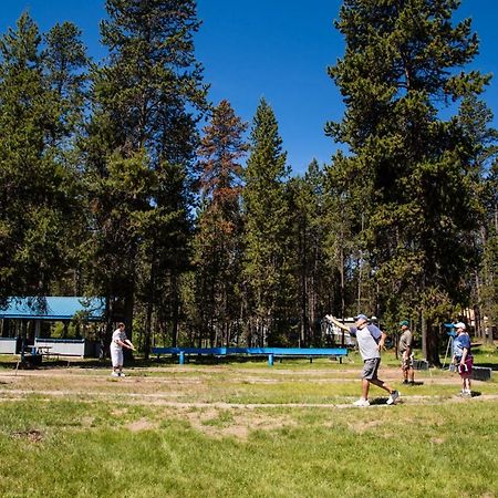Bend-Sunriver Camping Resort Studio Cabin 6 Kültér fotó