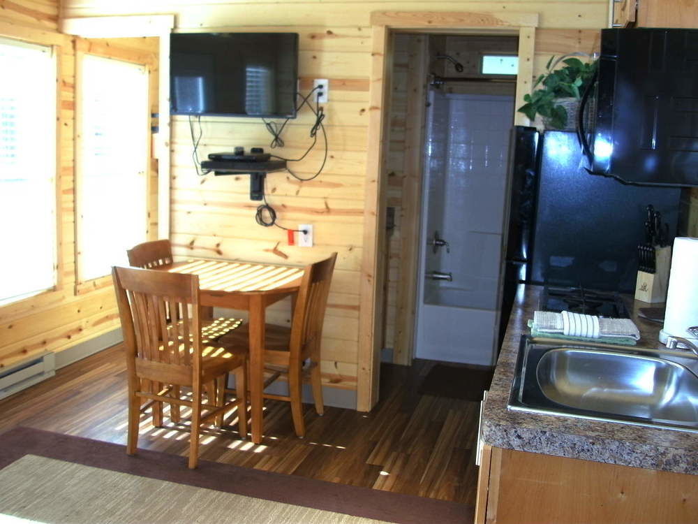 Bend-Sunriver Camping Resort Studio Cabin 6 Kültér fotó