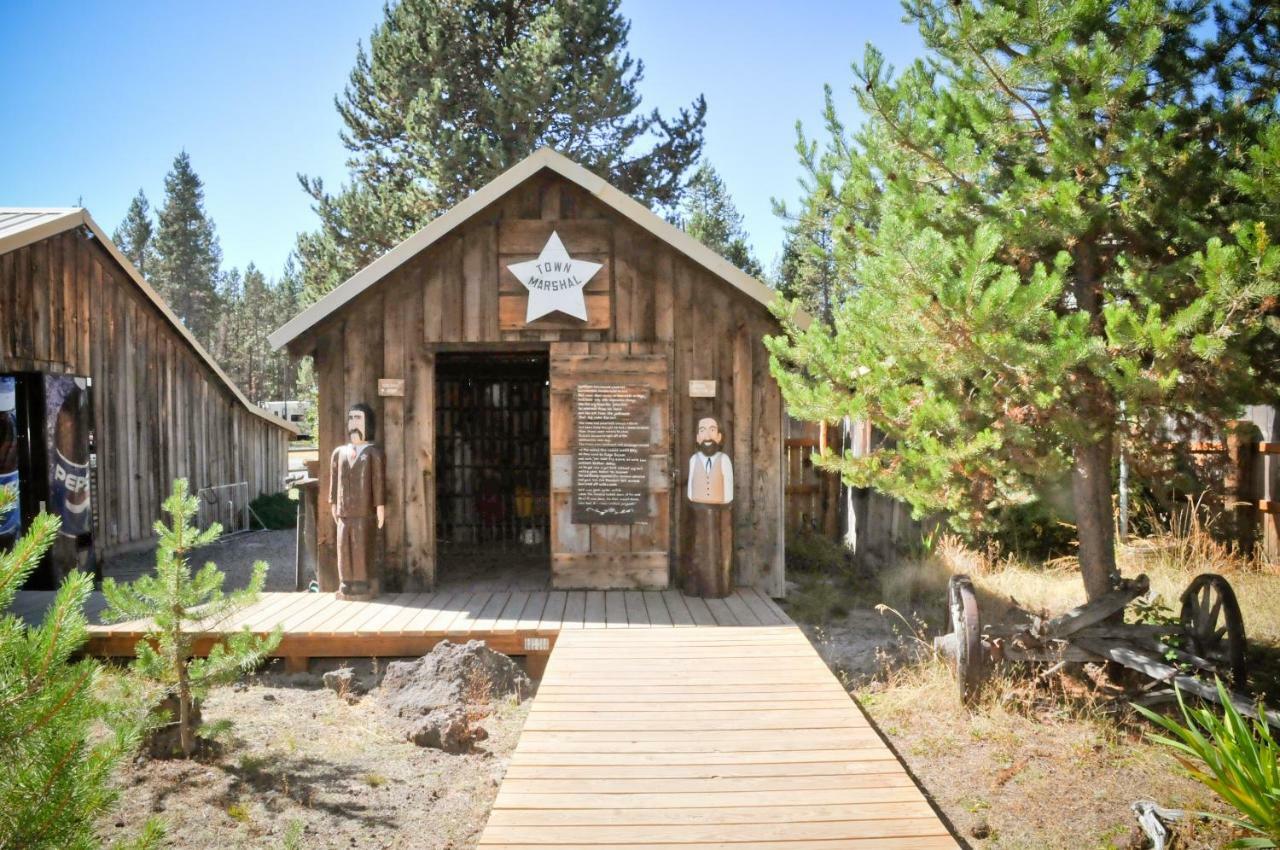 Bend-Sunriver Camping Resort Studio Cabin 6 Kültér fotó